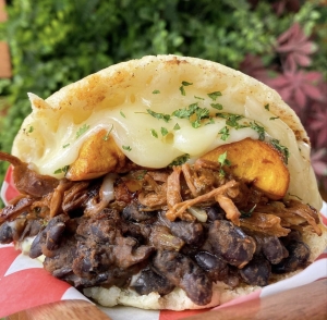 Riqa Food gastro bar